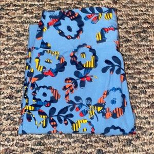 Lularoe leggings brand new!!